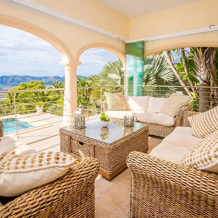 Casa Casiopea خافييا